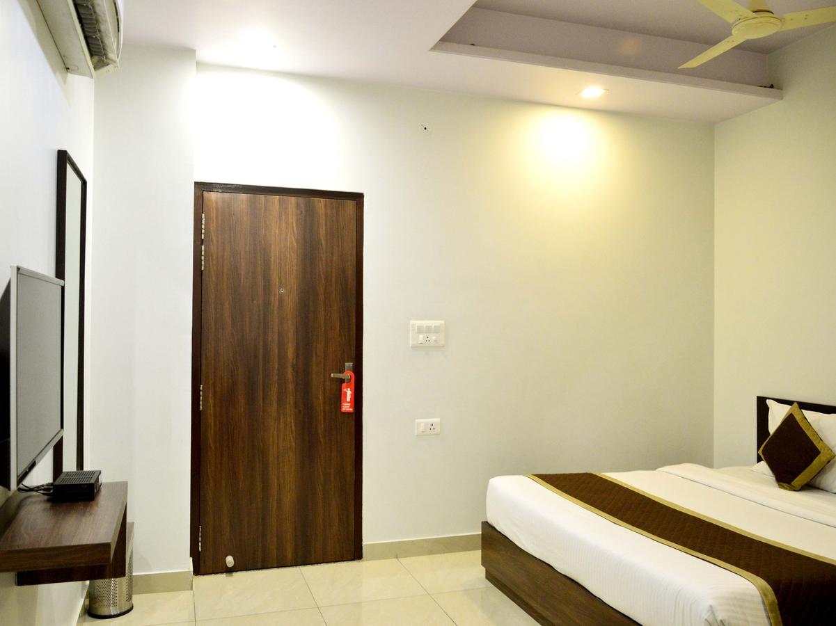 Oyo 6697 Hotel Green Lemon Jaipur Eksteriør billede