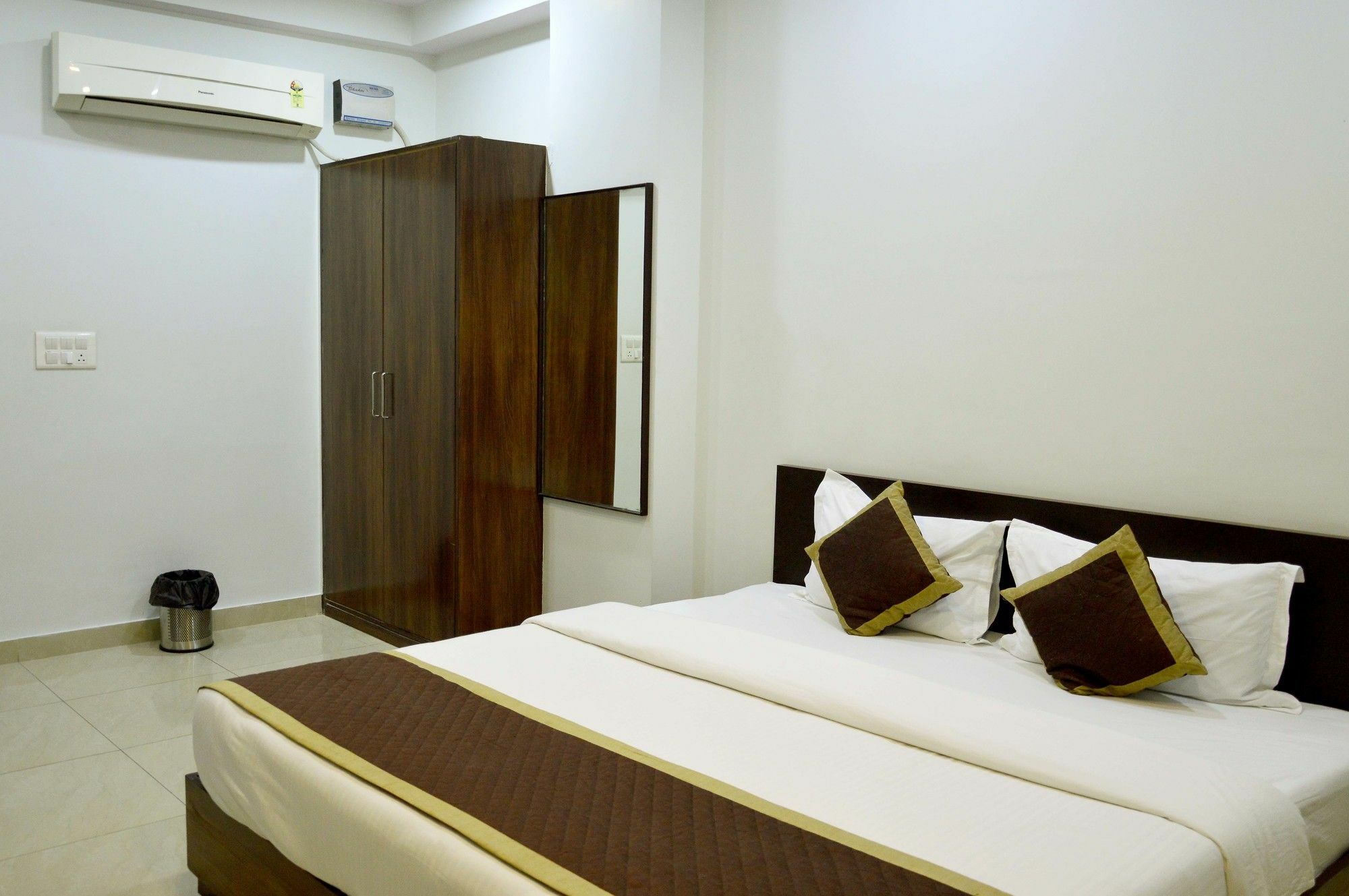 Oyo 6697 Hotel Green Lemon Jaipur Eksteriør billede